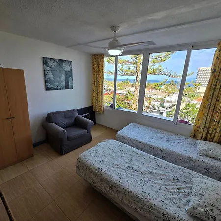 Jacaranda Mit Pool Апартаменти *